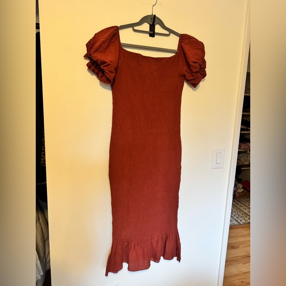NEW Baltic Born Alana Smocked Midi Dress Clay Orange Size Large NWT SEE PHOTOS - Picture 6 of 9